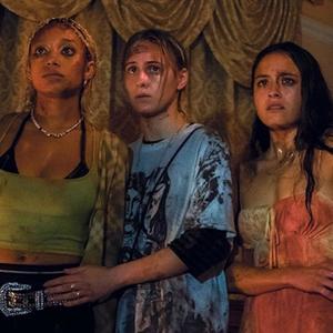 Bodies Bodies Bodies (Explicit)