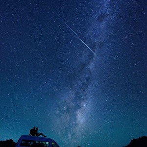 梦随风万里 (Live)