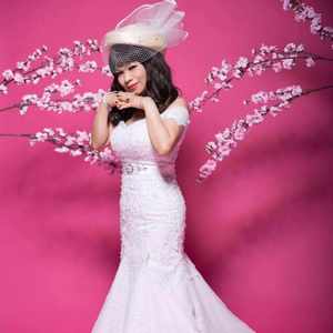 Người Thương Kẻ Nhớ