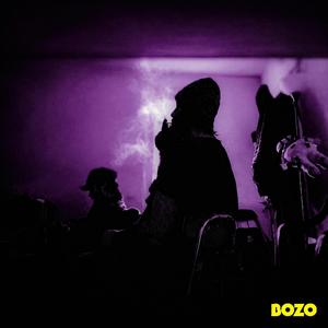 Dark Rooms (feat. Treehousecharlie) (Explicit)