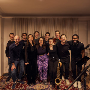 Crosstown Traffic/Scuttle Buttin