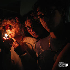 Rich (feat. LeN! & Gwen)