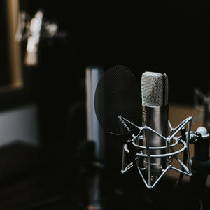 Medzi Rečou (Explicit)