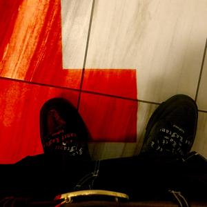 mr. give no **** (feat. elloeight) (Explicit)