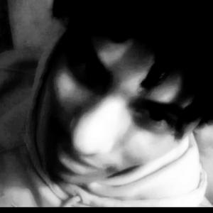 Queen prod by supplanter music (Explicit)