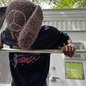 midwxst archive - Wealth (feat. Hardrock) (Explicit)