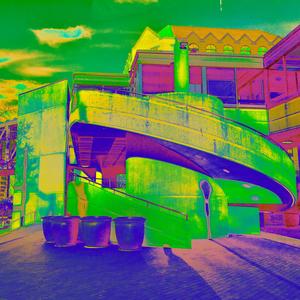 Back Pedal (feat. Qēlon)