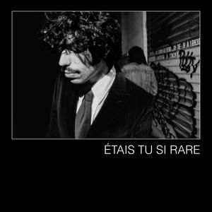 Dans un premier manoir .