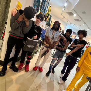 cr3d!t (feat. Bagzamilleon) (Explicit)