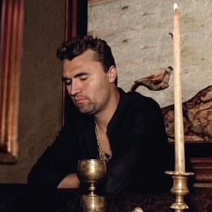 ikik (feat. packrunnercal) (Explicit)