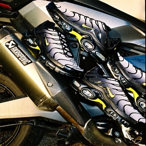 TA METENDO IGUAL UM CACHORRO LOUCO (Explicit)