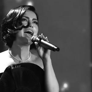 Nënë moj do pres gërshetin (Kenget e Shekullit 2)