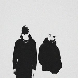 в сторону запада