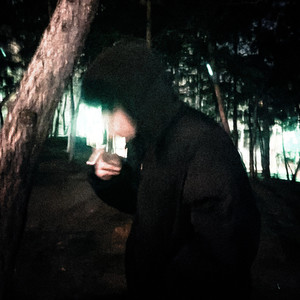 yerden kesildi ayaklarım