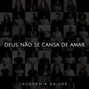 Deus Não Se Cansa de Amar (Playback)