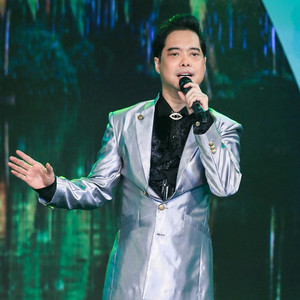 Con Phố Buồn Hiu