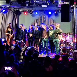 ENTRE DOS AGUAS (En vivo en el Café Berlín POR LA PALMA)