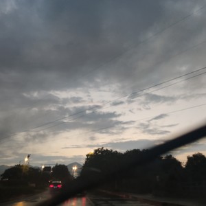 王杰伦 - 我提笔不为离愁只为你转身回眸