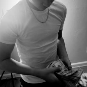 Bands (feat. maxonmacs) (Explicit)