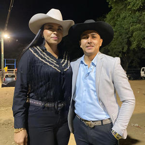 Adoro (feat. Marianny Diaz)