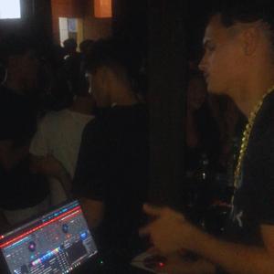 TE MACETO DEPOIS DO BAILE - TREPA NO P4U SUA PT (Explicit)