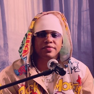 QUEDATE CONMIGO Y PUNTO