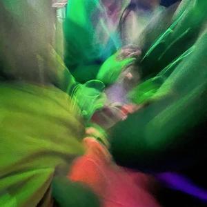 Spinning (feat. Renzy) (Explicit)