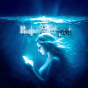 Bajo El Agua (Explicit)