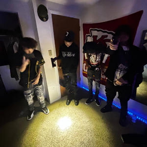 Exotic Pipes (feat. RiskTaker Drako & Luh Chopo) (Explicit)