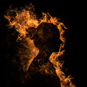 Las Brasas Zumban Suavemente