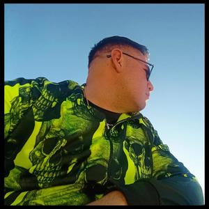 Escucha y lucha (Music by “ Gradozero ” adquirido en Beats4seven) (Explicit)