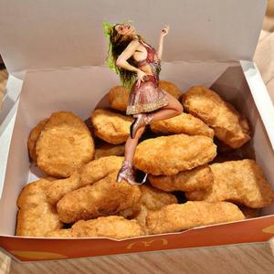 ShiChicken (feat. Killaz)