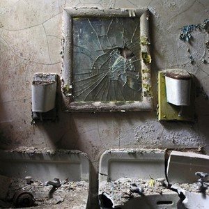 Mirrors (feat. whyodysee & whynotvoid) (Explicit)