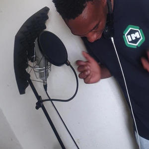 Beat it up (Myt delete) (feat. Kaywes)