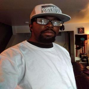 On The Grind (feat. Audio king & 1Magine) (Explicit)