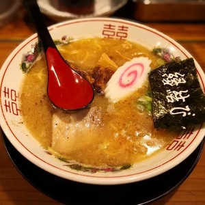 灰色的彩虹封面