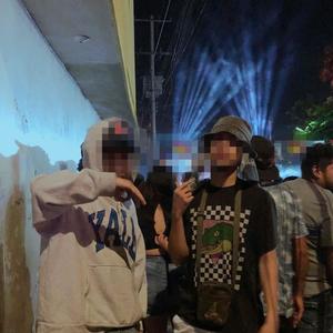 Disfruto & sufro (feat. Alx Sant) (Explicit)