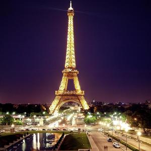 Elle M'accompagne (Explicit)