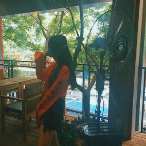 嘻哈女友
