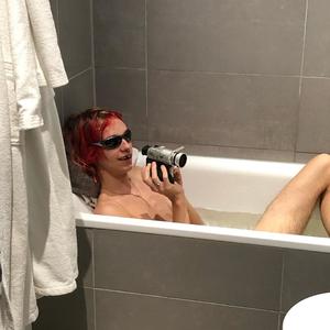 Zip Bag (Explicit)