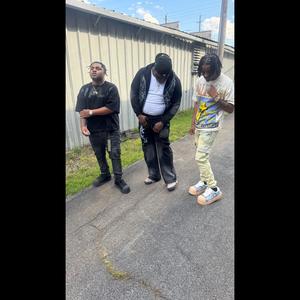 Peep the Play (feat. BHM Pezzy) (Explicit)