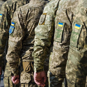 Mic Commandos (feat. Oracular & Mike Booth) (Radio Edit)