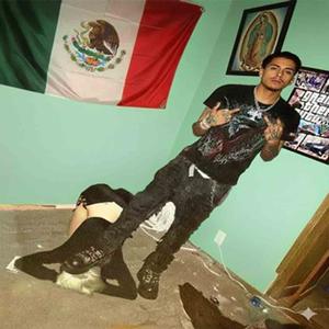 Cayendo en reversa (Soy el morro de la foto) (Explicit)