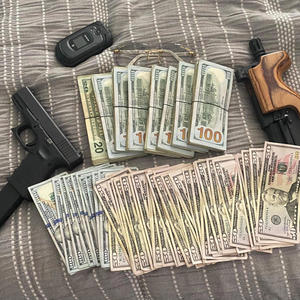 Rent Due (feat. Lotta_pay10k) (Explicit)