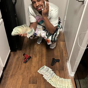 Kash Stone - Run It Up (Explicit)