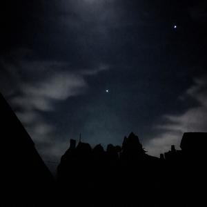 faire bcp & parler peu (Explicit)