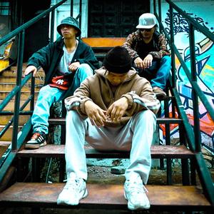 PACAS DE 100 (Special Version SAAD VERSION TRAP)