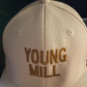 Champagne (Explicit)