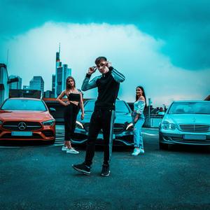 Lass Uns Fahrn (Explicit)