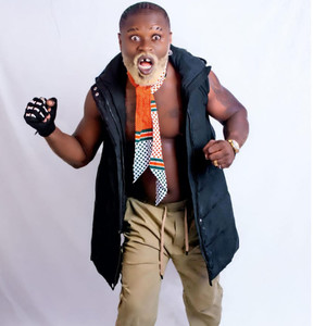 Tens Que Trabalha (Explicit)